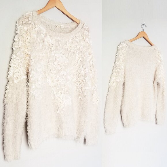 Anthropologie Moth Audrette Eyelash Sweater Pullover 3D Floral Applique Cream L - Picture 16 of 16